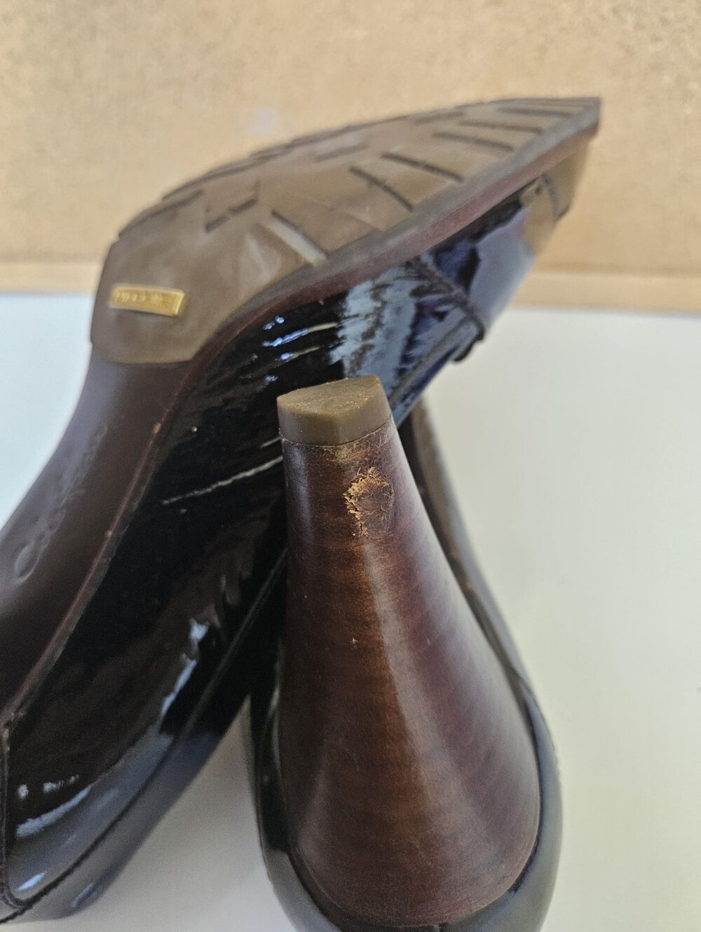Cole Haan Dark Burgundy Patent Leather Pumps With Nike Air Soles - Picture 14 of 16